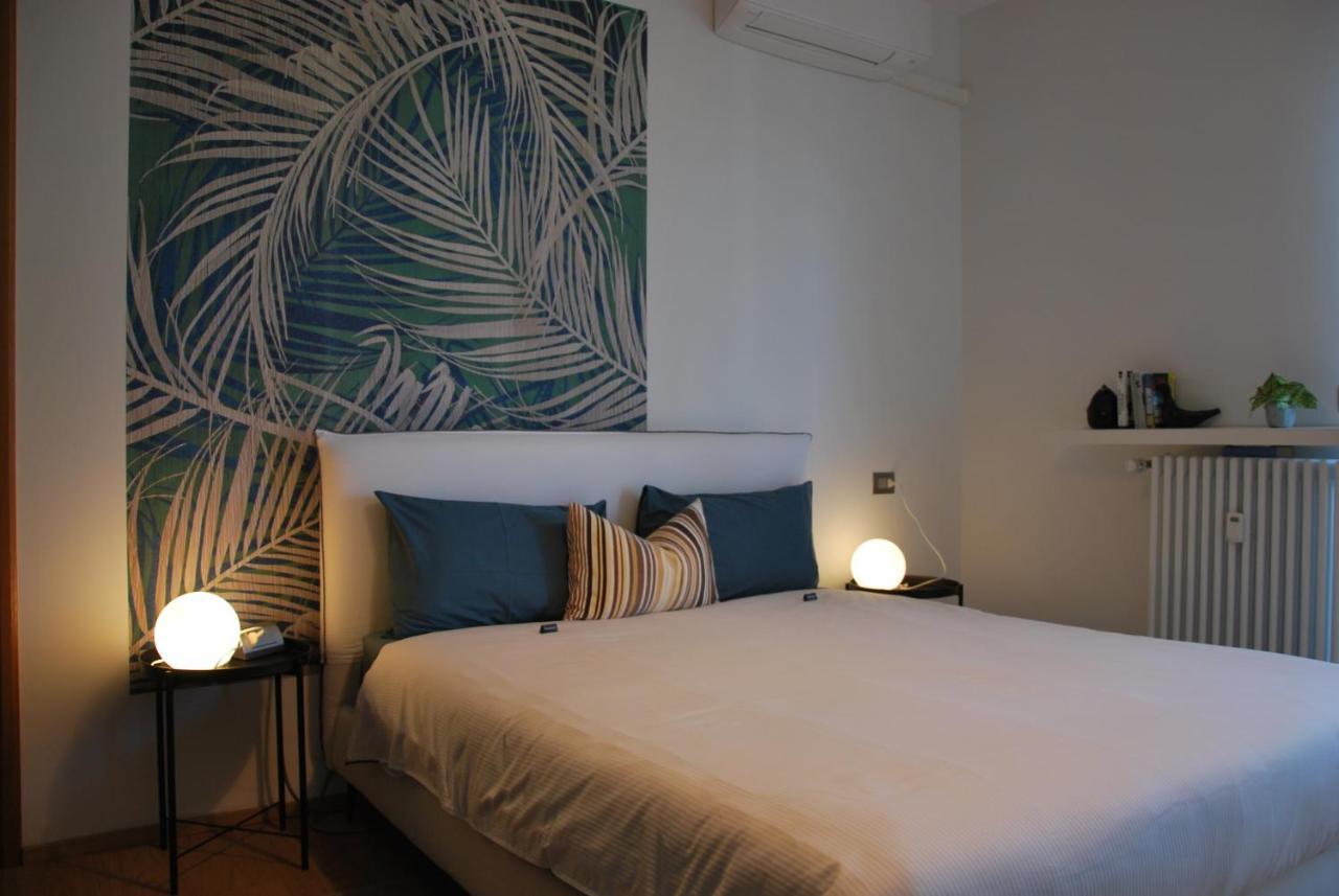 Suite 51 Appartamento Con Terrazzo A 50 Mt Dal Lago - Private Parking (Adults Only) Arona Ngoại thất bức ảnh