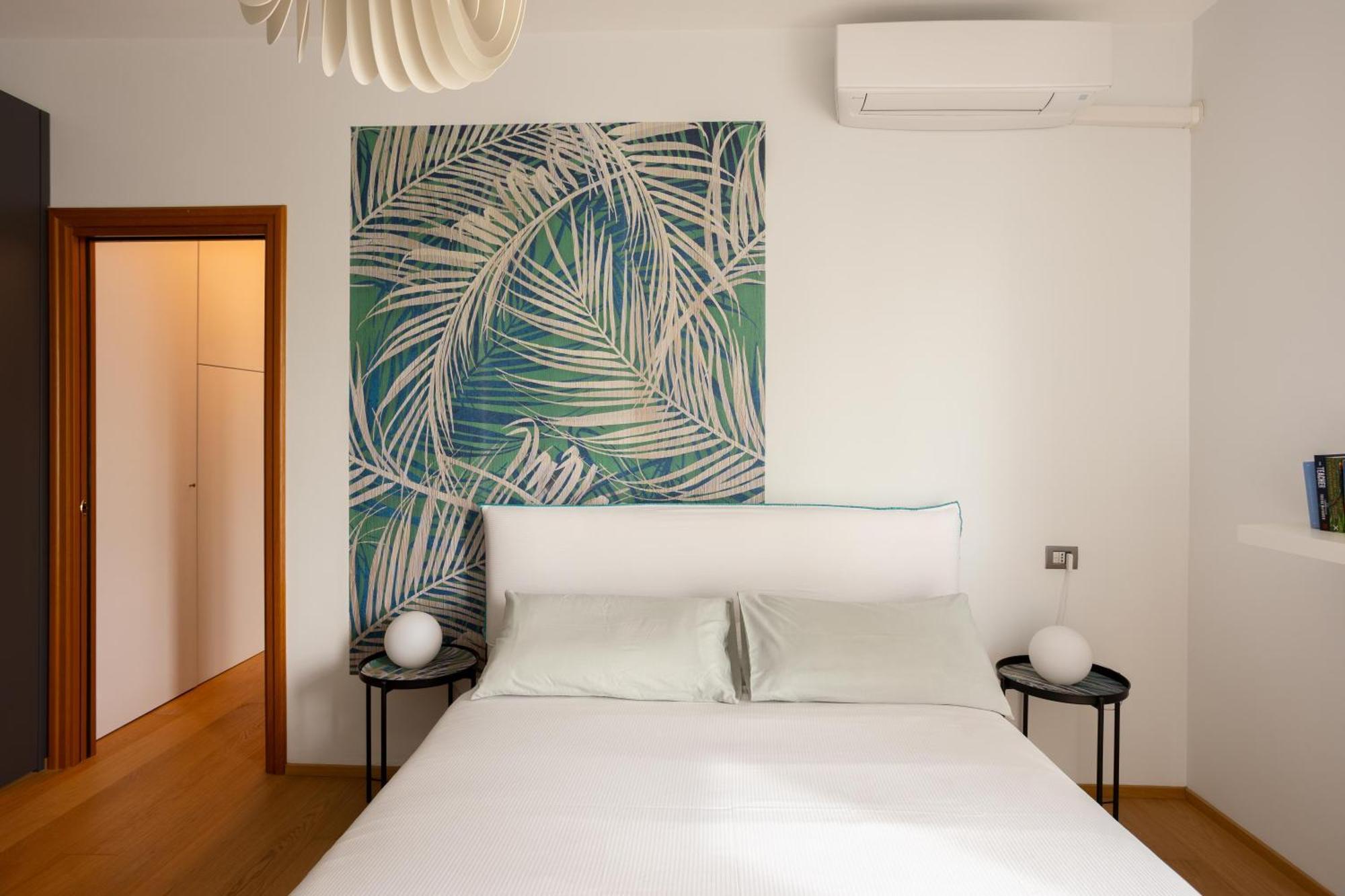 Suite 51 Appartamento Con Terrazzo A 50 Mt Dal Lago - Private Parking (Adults Only) Arona Ngoại thất bức ảnh